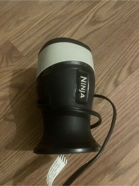 Ninja Compact Electric Grinder in Black and White